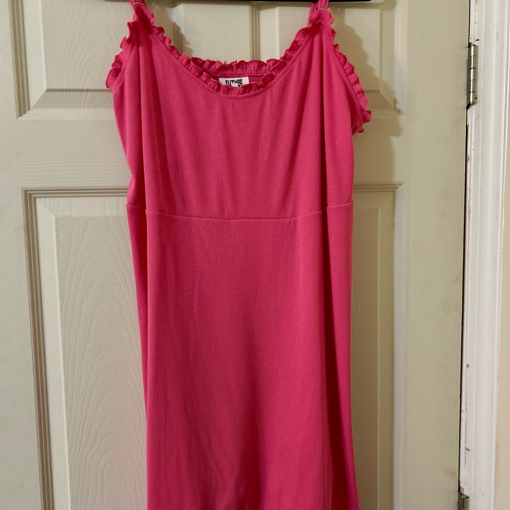EUC HOT PINK STRAPPY RUFFLE TRIM DRESS GIRLHOODCORE BARBIECORE KAWAII